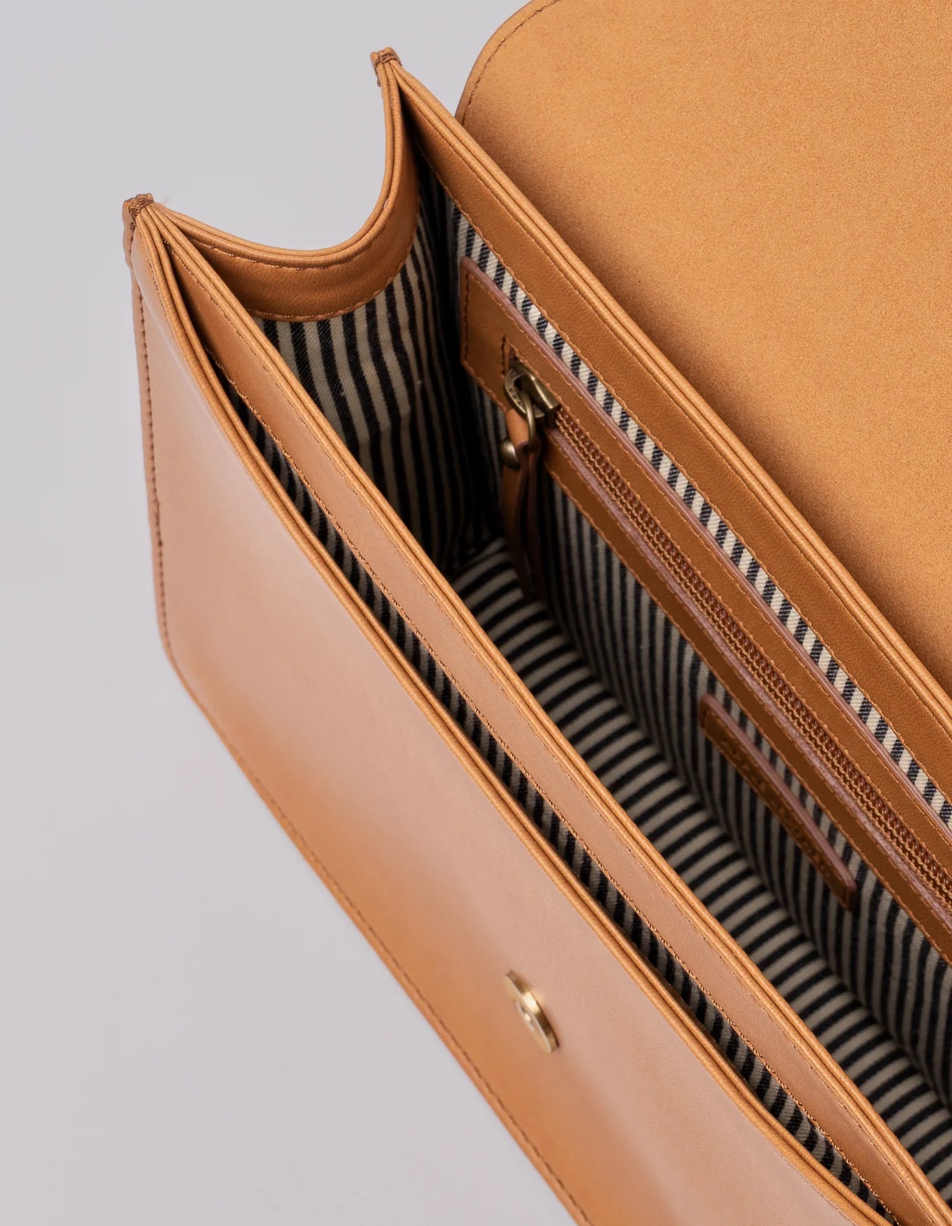 Audrey Bag Vegan Apple Leather