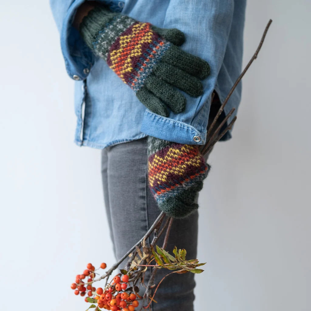 Eire Hand Knitted Glove - Green Multi