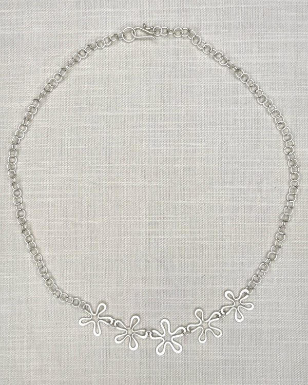 Meadow Necklace Silver Plated