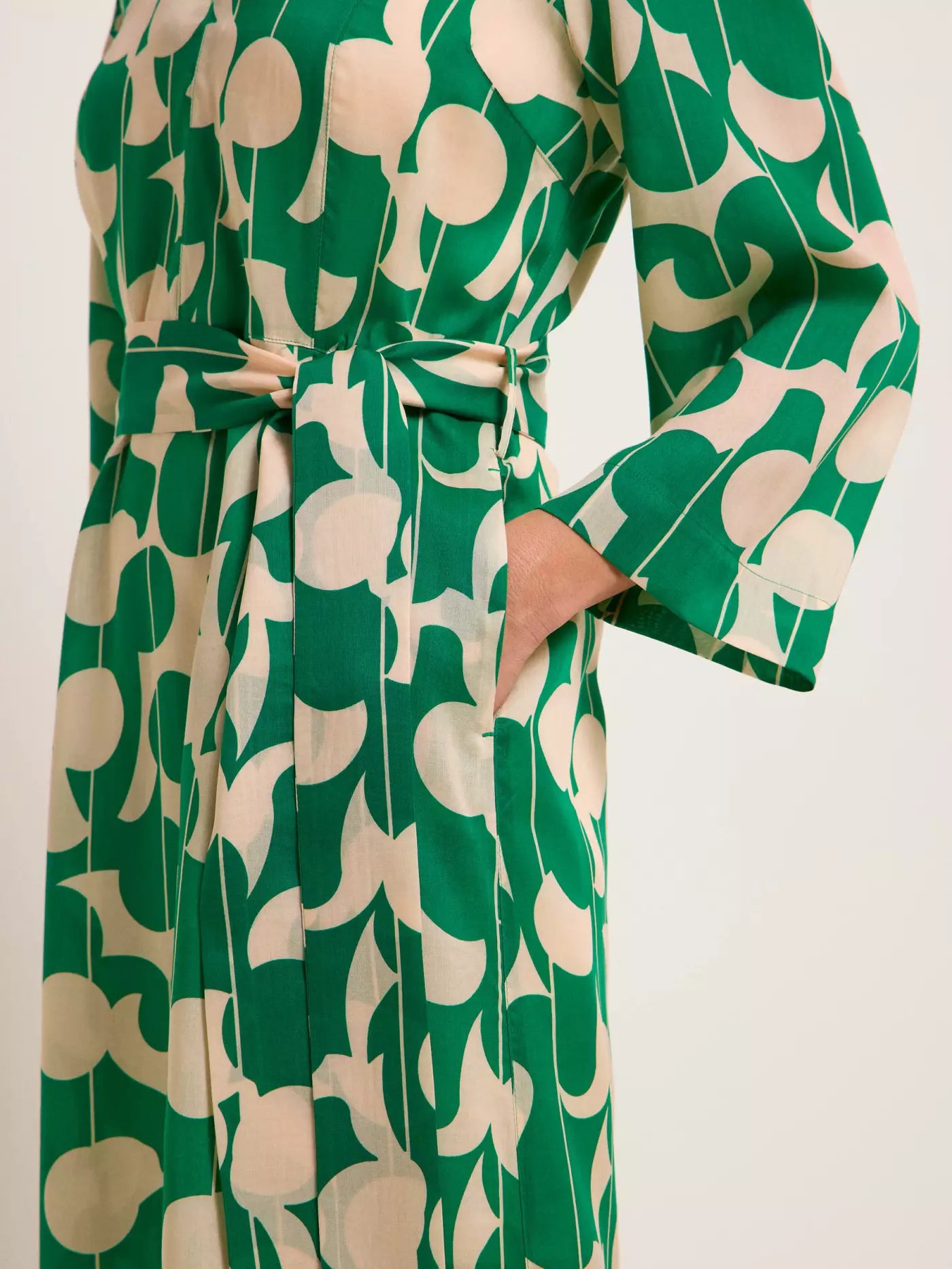 Graphic Dots Midi Dress - Green