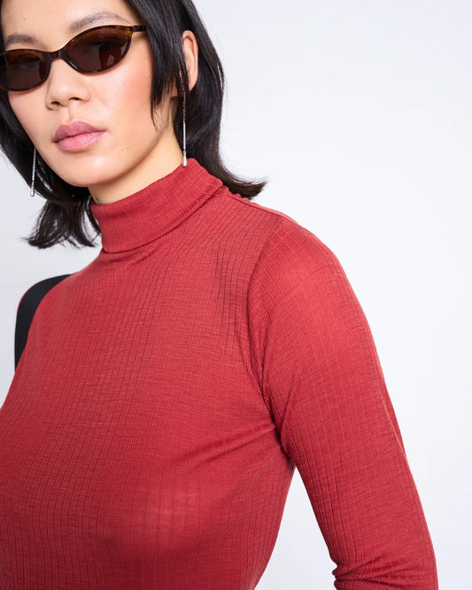 Merinowool Rib Turtleneck Vell Mid Red
