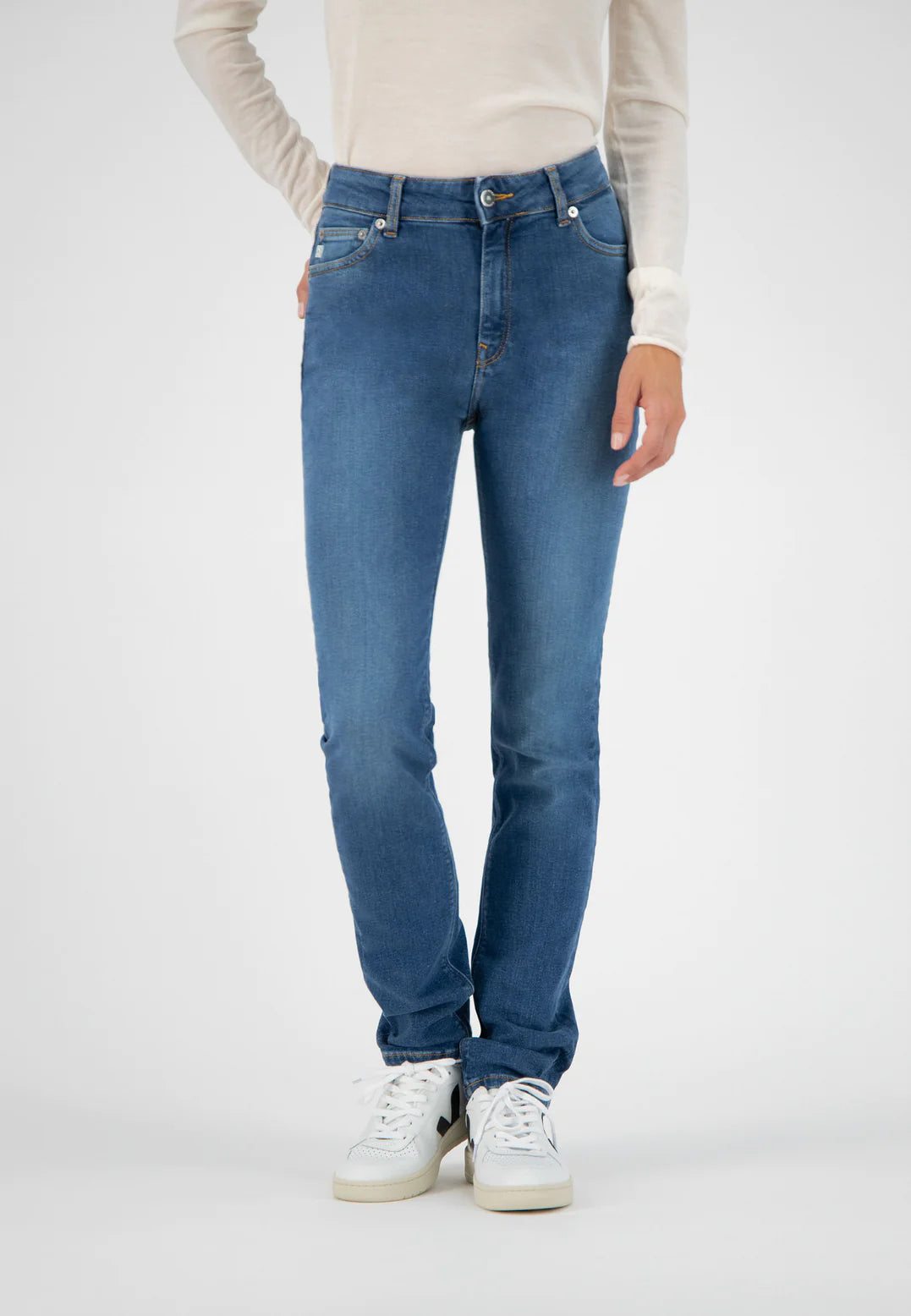 Regular Swan Authentic Indigo