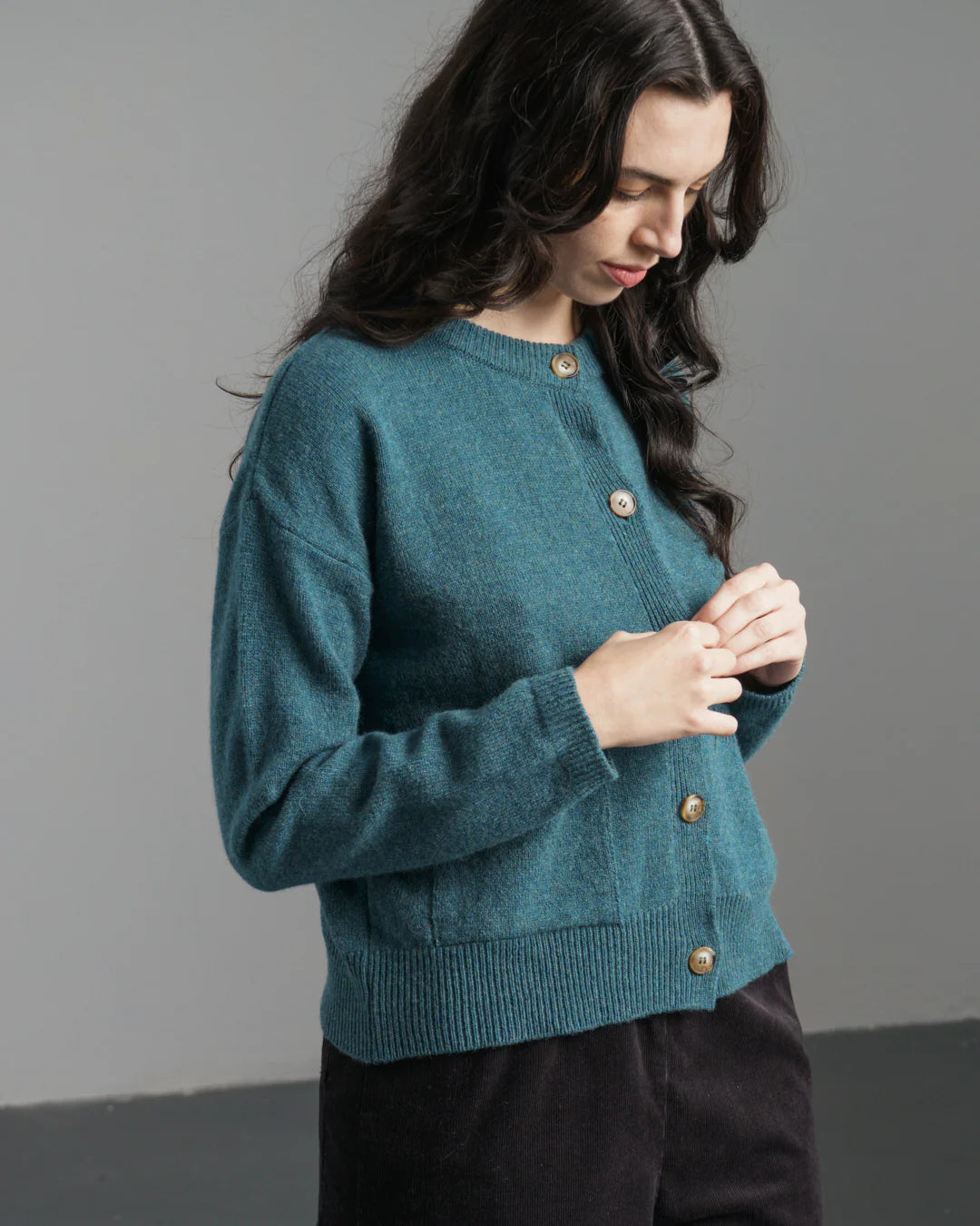 Mira Cropped Cardigan Hunter