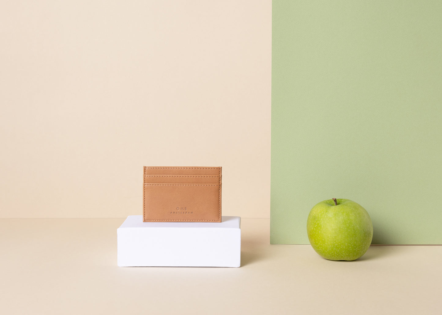 Mark's Card Case | Classic Cognac | Vegan