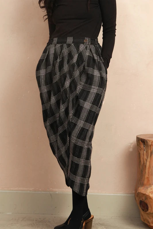 Venus Skirt - Black Nachnakhati Stitch