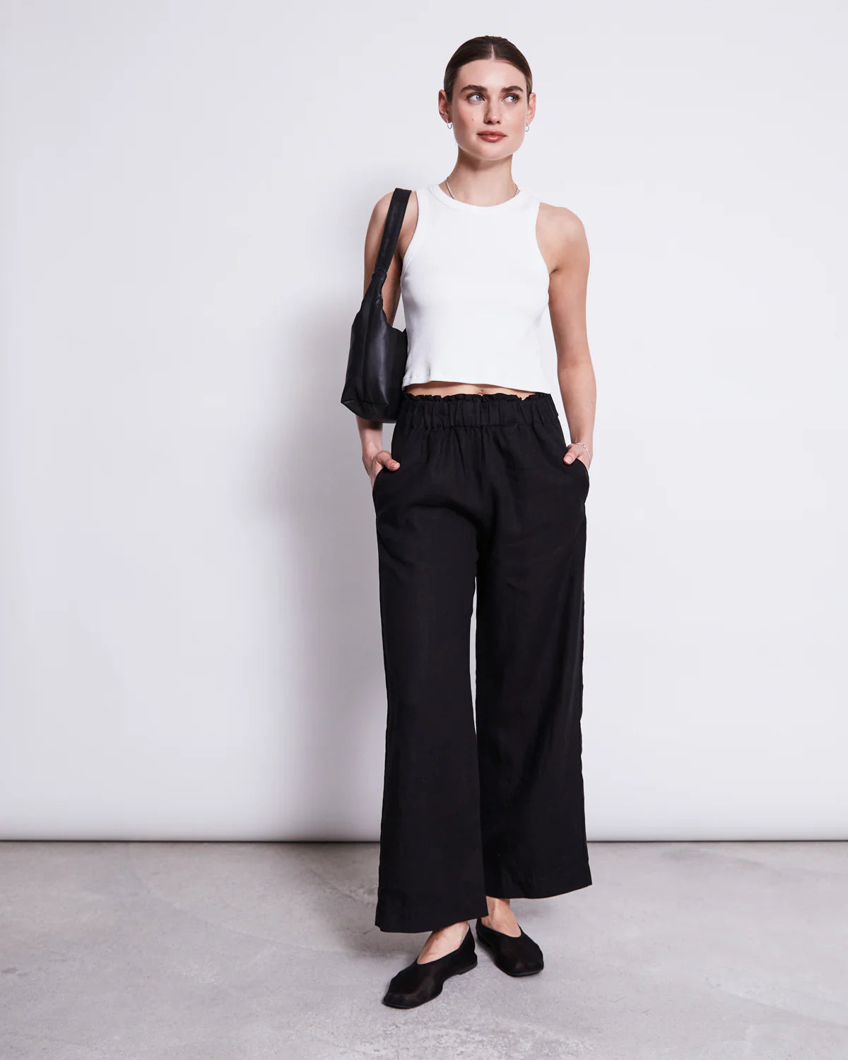 Beveren Linen Trousers Black