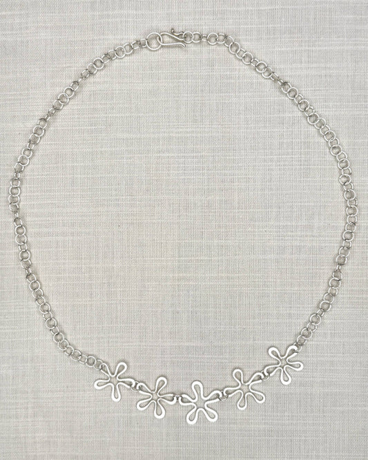 Meadow Necklace Silver Plated