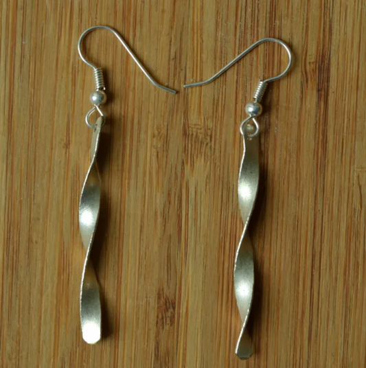 Silver Plated Twisted Earring