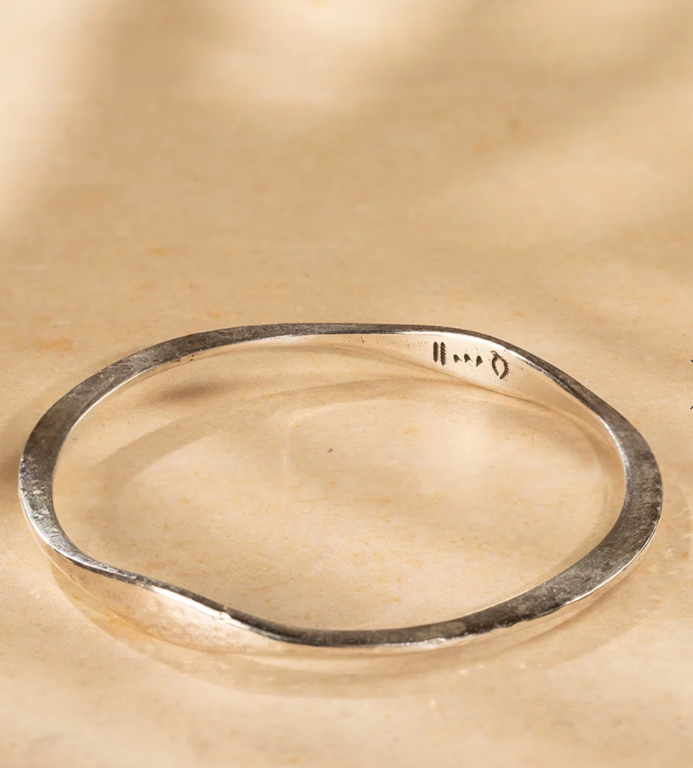 Tuareg Hammered Bangle in Silver