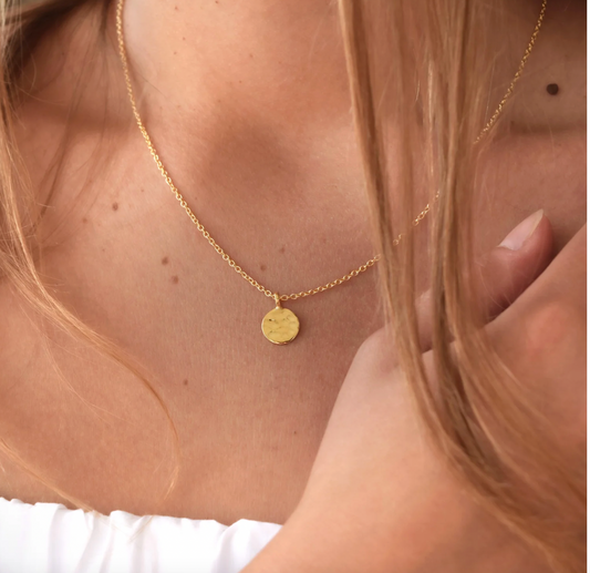 Agonda Small Hammered Pedant Gold