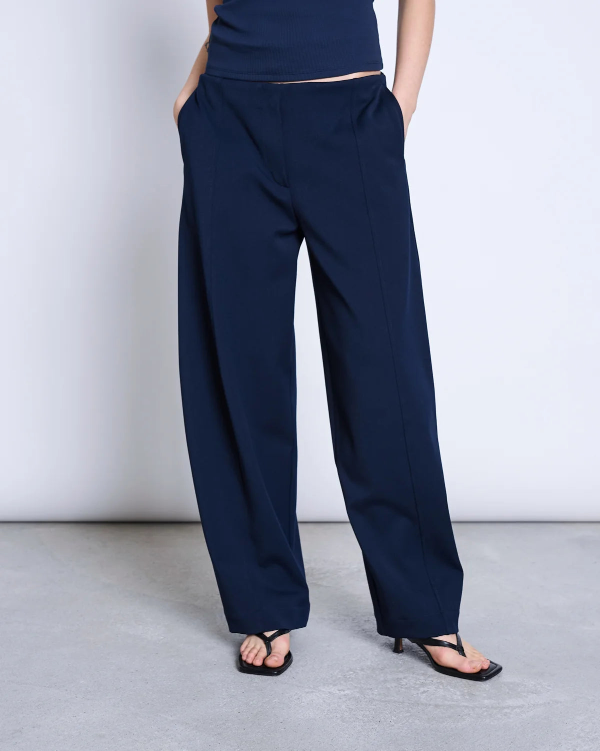 Juny Barrel Leg Pant - Nightfall