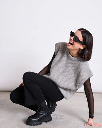 Thanda Slipover Light Grey