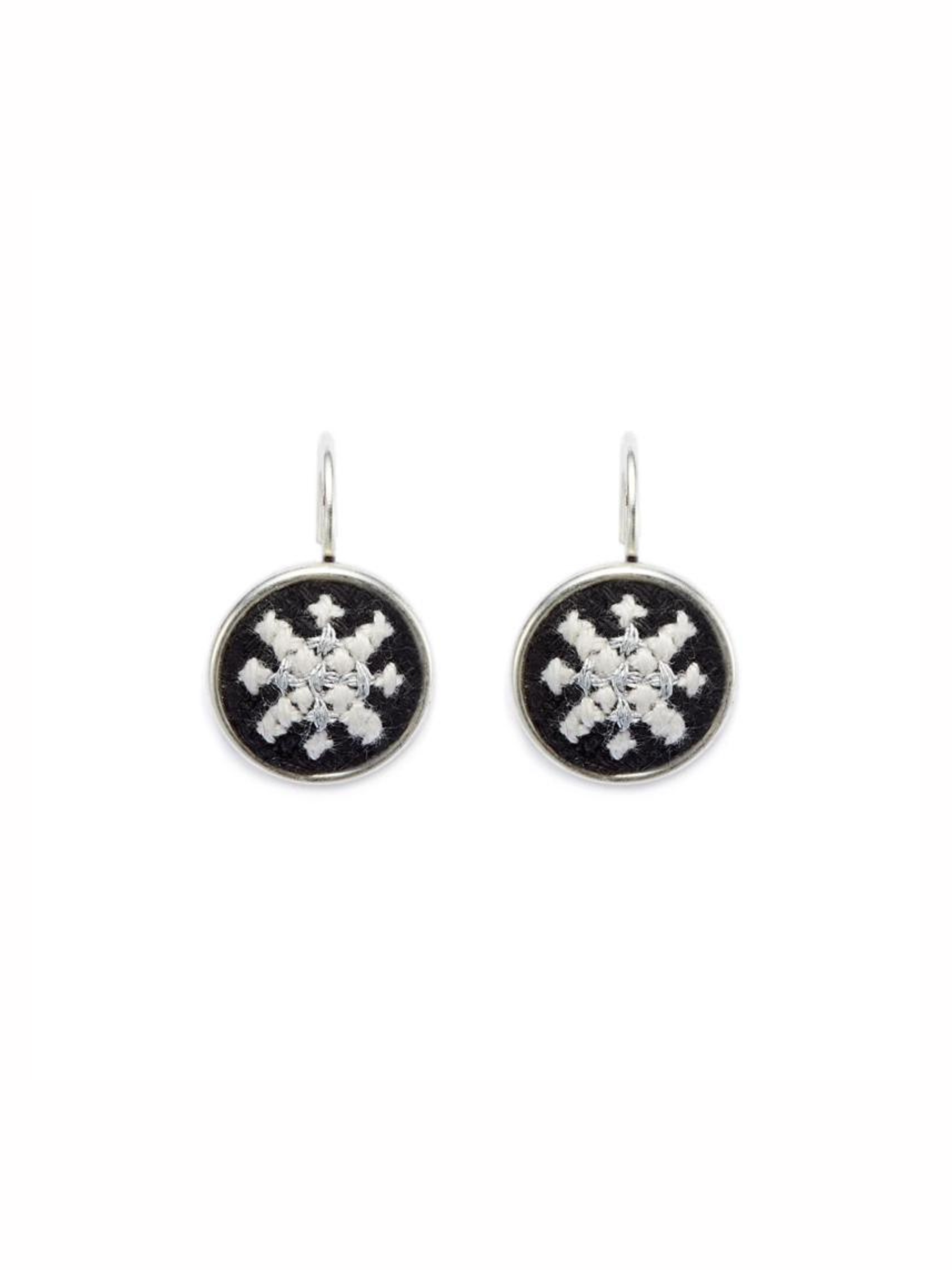Arabesque Dainty Earrings Silver Plated