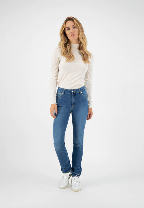 Regular Swan Authentic Indigo