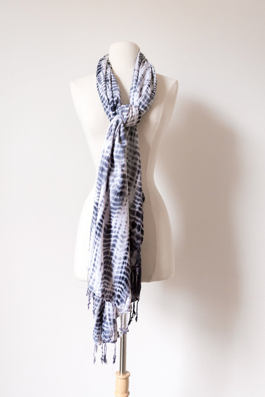 Angie Scarf Black & White